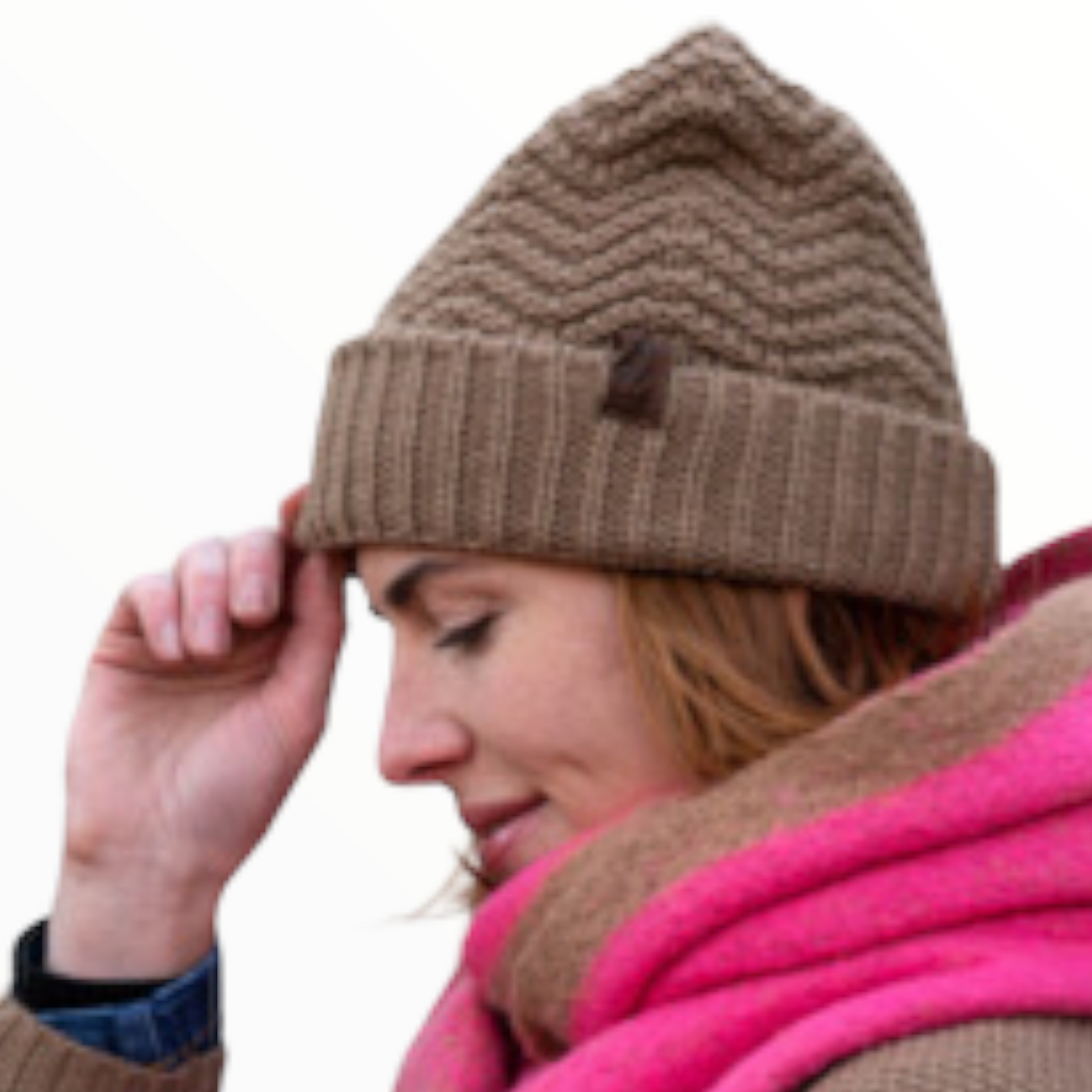 Plat haar door helm, haarband, pet of beanie? Niet met deze trucjes, lees onze tips!