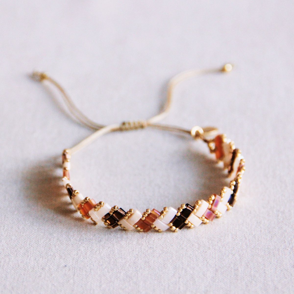 Gevlochten Tila Bead -armband - Nudekleuren