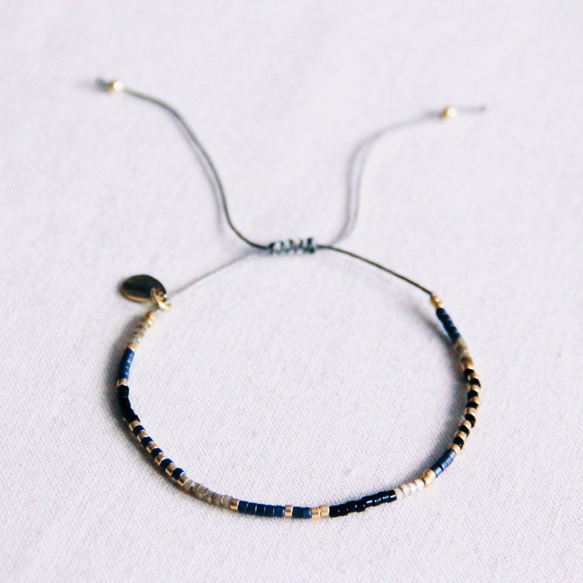 Miyuki armband zwart/antraciet/goud