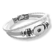 Armband leer wit clicks /buttons incl. 2 gratis buttons naar keuze