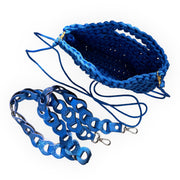 ByApril- Gehaakte mini crossbody tas in kobaltblauw met extra schouderband - HAIRPIN.NU