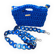 ByApril- Gehaakte mini crossbody tas in kobaltblauw met extra schouderband - HAIRPIN.NU