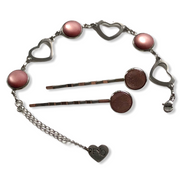 Kadoset armband cabochon love en 2 haarspeldjes
