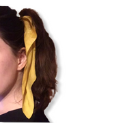 scrunchie met lint sjaal geel