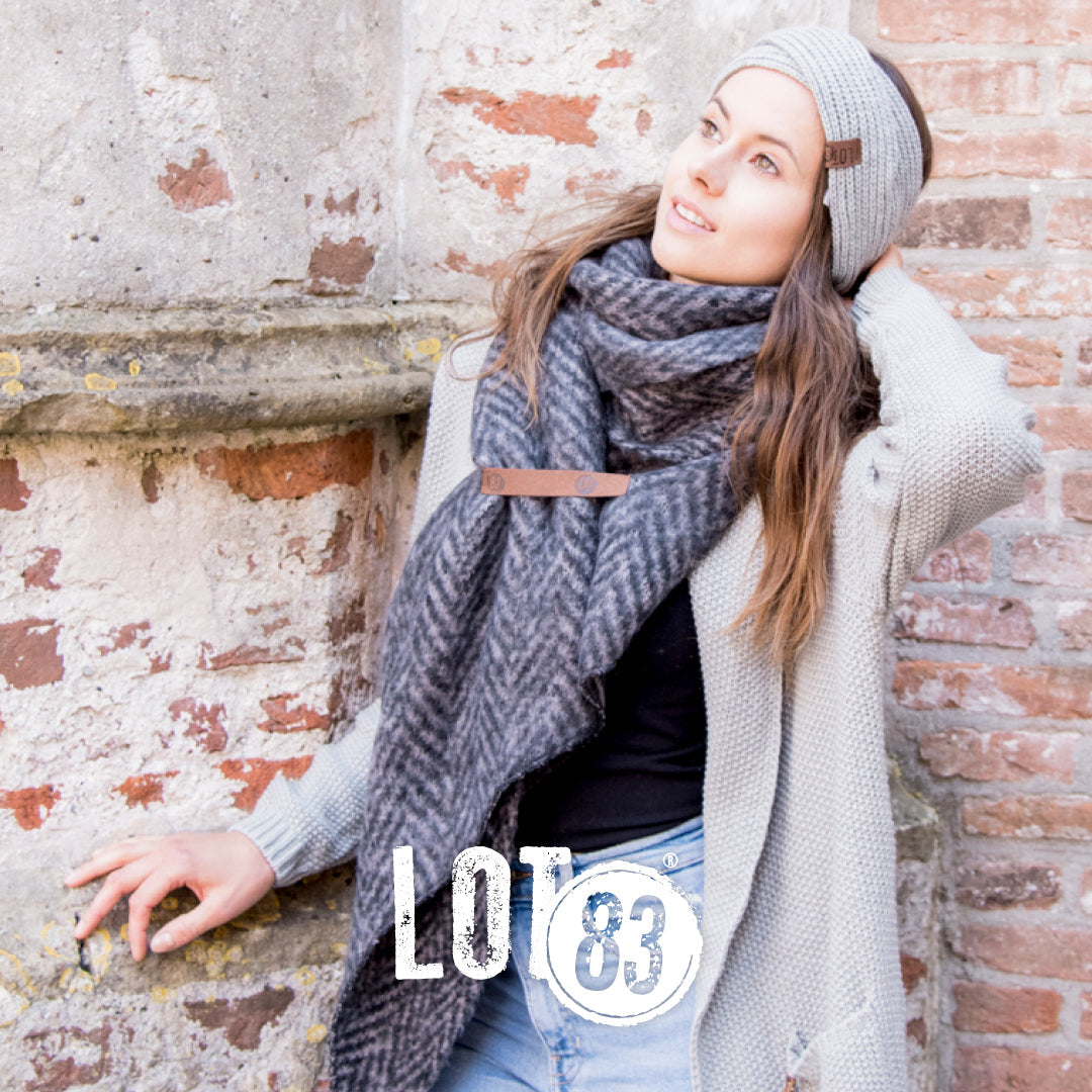 Sjaal jet zwart visgraat merk lot83