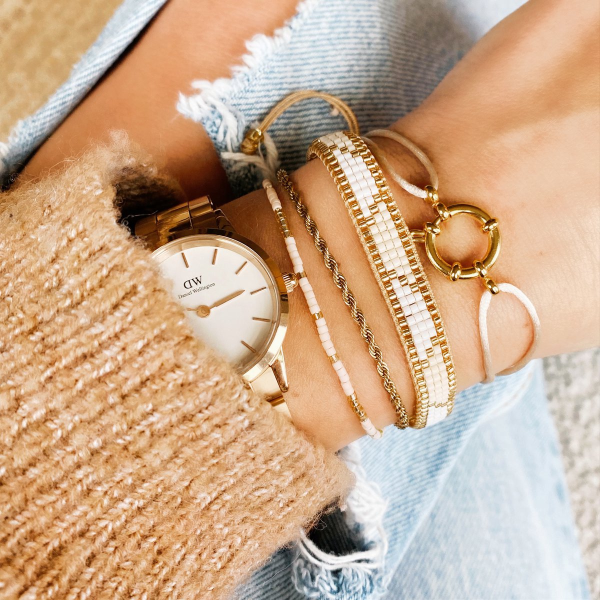 SA840: Stalen "twisted" armband klein – goud