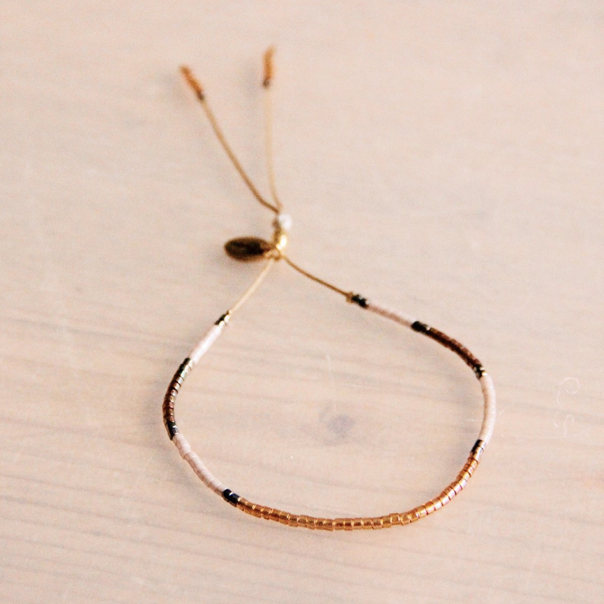 FW106 - Miyuki armband cognac / nude