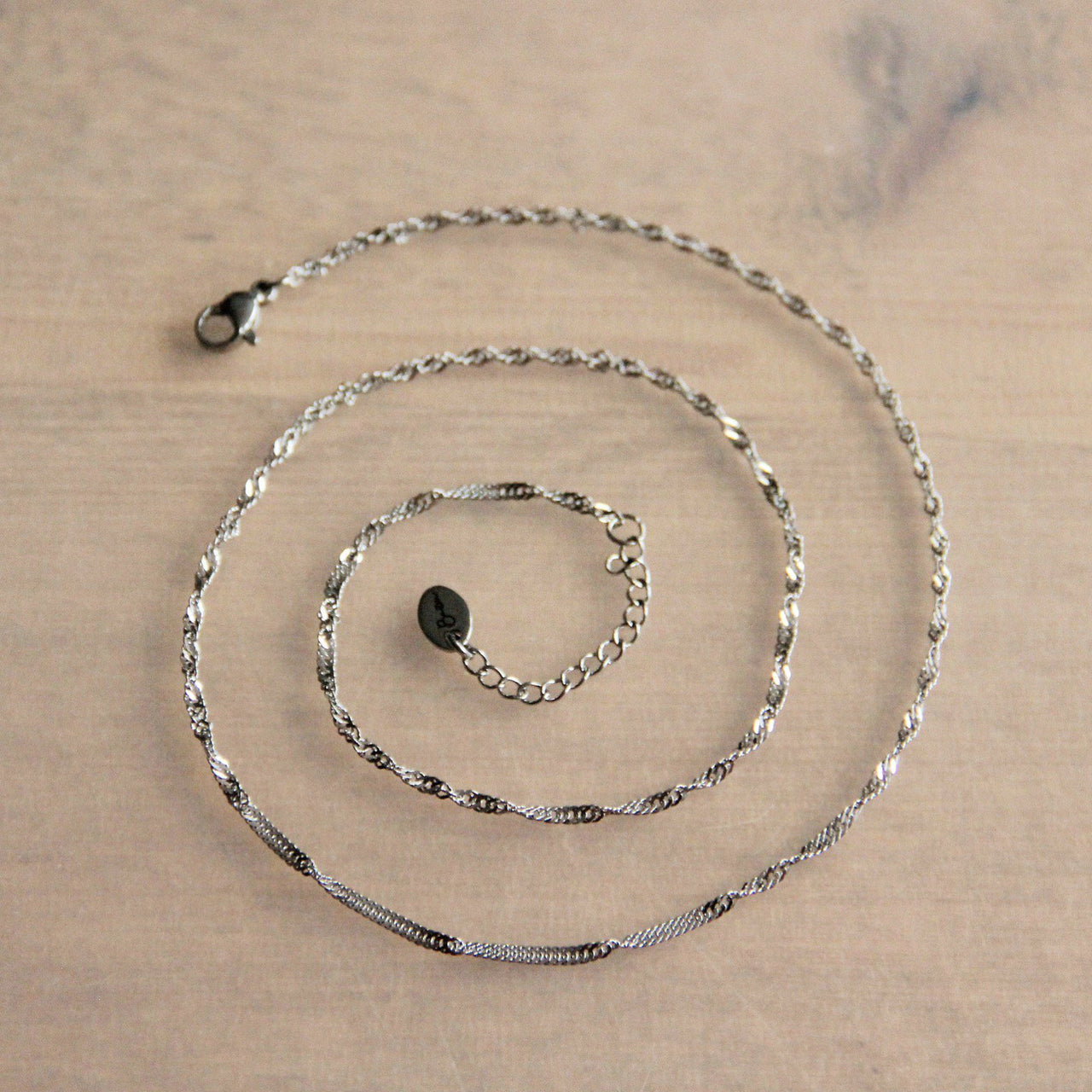 Edelstalen kleine gedraaide ketting – zilver