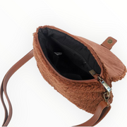 Donker Camel teddy schoudertasje / crossbody Bukti - HAIRPIN.NU