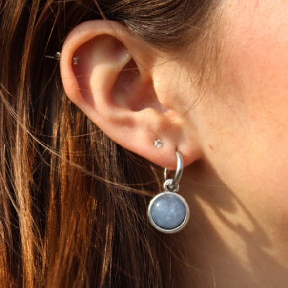 Oorbel Cabochon Blue - HAIRPIN.NU