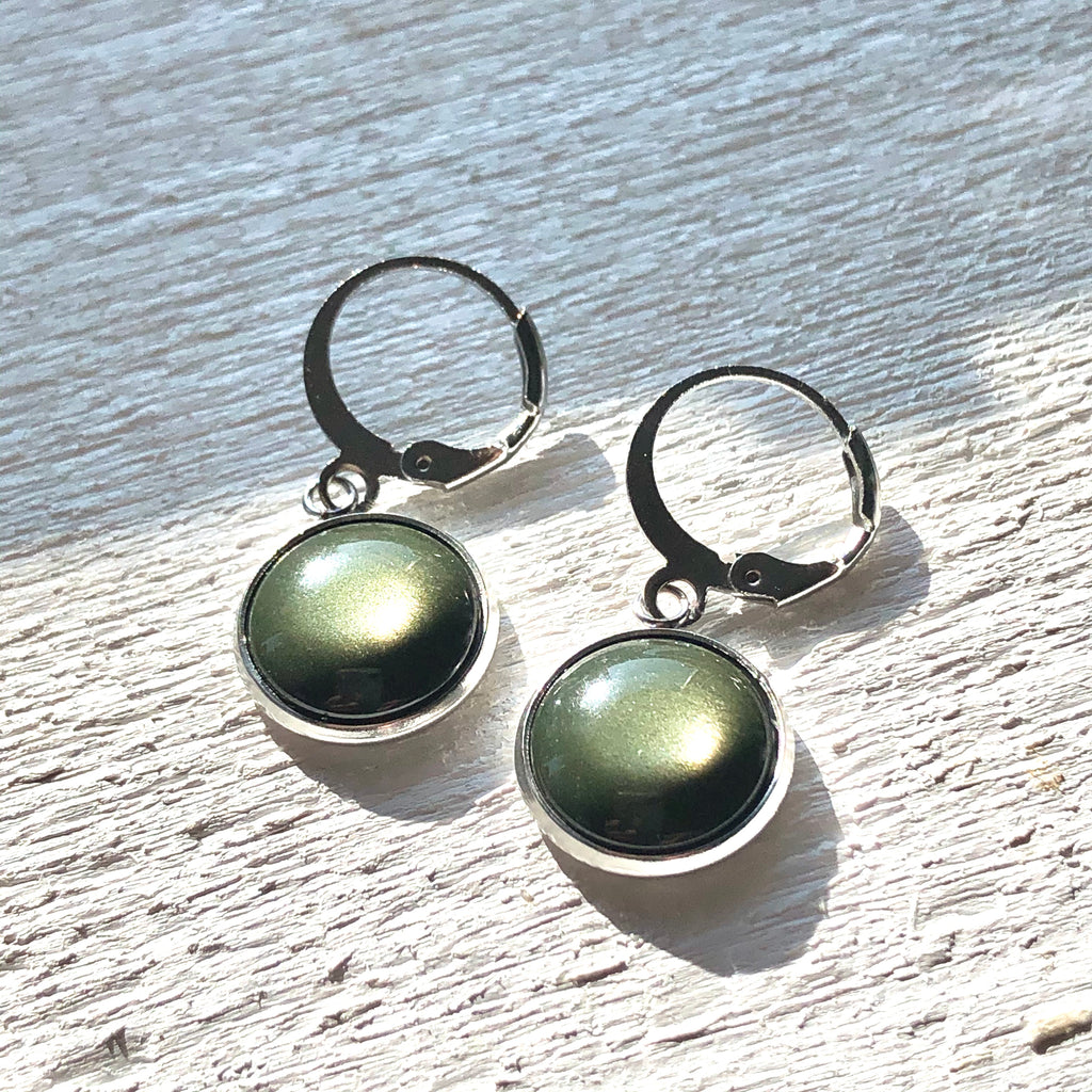 Oorbel Cabochon Armygreen - HAIRPIN.NU