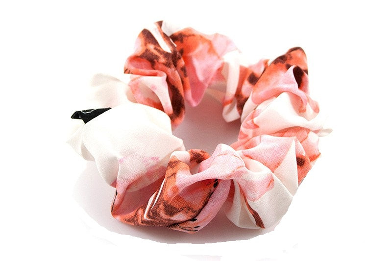 Roze bloemen scrunchie - HAIRPIN.NU